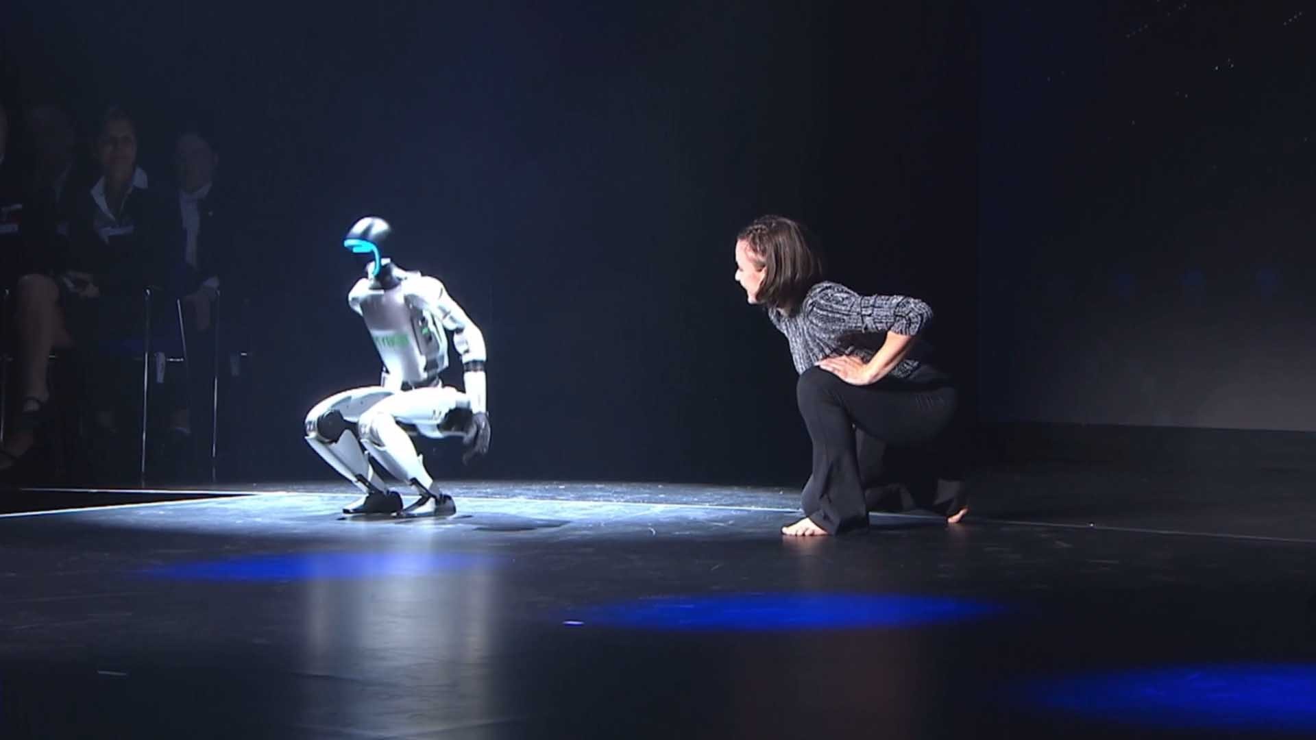 Humanoider Roboter mit Echtzeitverhalten
